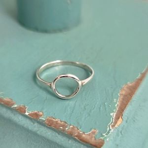 NIB Sterling Silver Dainty Circle Ring